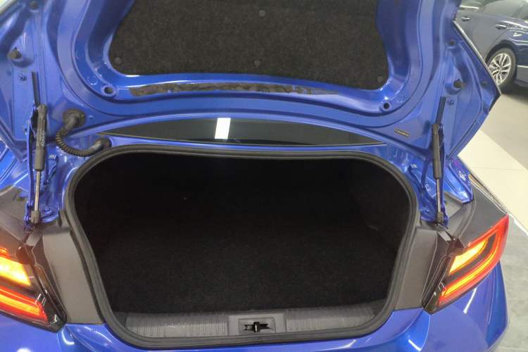Used Subaru BRZ 2022 2.4L Manual Version

