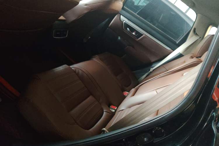 Used Honda CR-V 2021 240TURBO CVT 2WD Comfort Version
