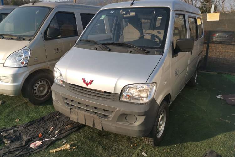 Used Wuling Zhiguang 2023 1.5L Practical Version 5/7 Seats