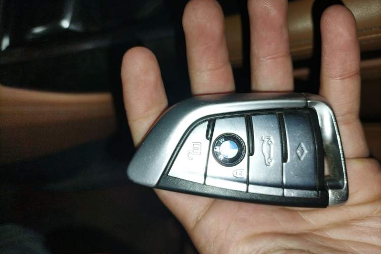 Used BMW 7 Series 2016 730Li Luxury Model
