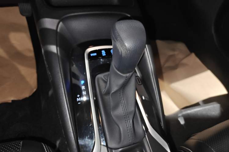 Used Toyota Levin 2019 185T CVT Luxury Edition China VI Standard