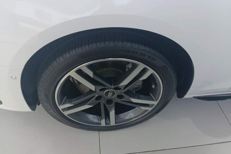 Used Audi A4L 2022 40 TFSI Luxury Dynamic Model
