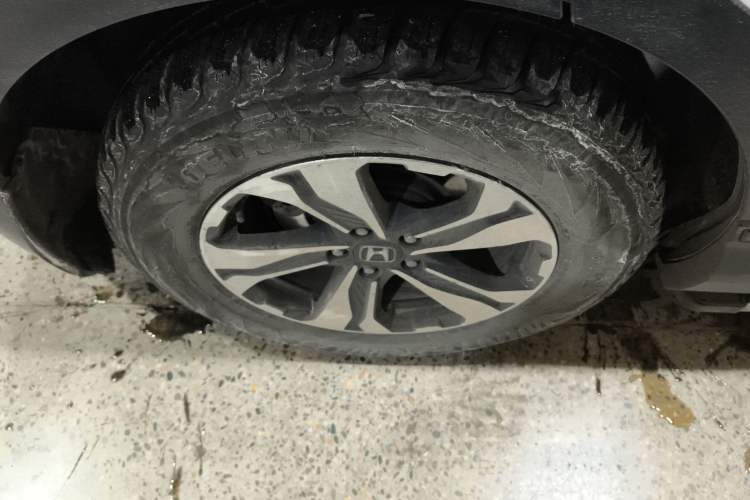 Used Honda CR-V 2017 240TURBO Manual Two-Wheel Drive Classic Edition
