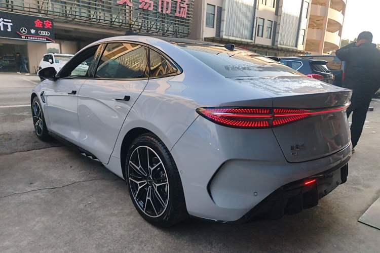 Used BYD Seal 2025 650 Zhihang Edition
