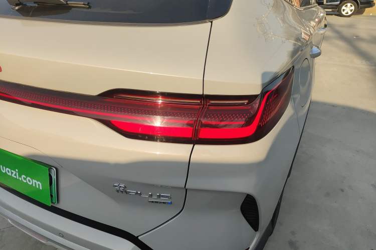 Used BYD Song PLUS New Energy 2025 DM-i Smart Drive 112KM Prestige Model
