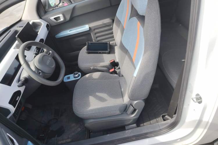 Used Geely Galaxy Panda 2024 Panda Mini 200km Longteng PRO Edition