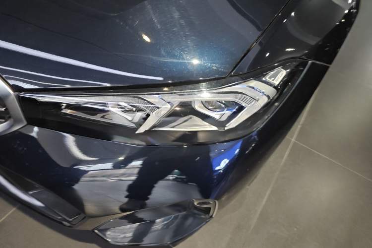 Used BMW 3 Series 2023 325Li M Sport Package
