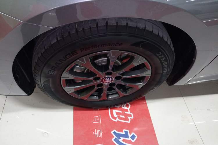 Used BYD Qin L 2024 DM-i 80KM Leading Model
