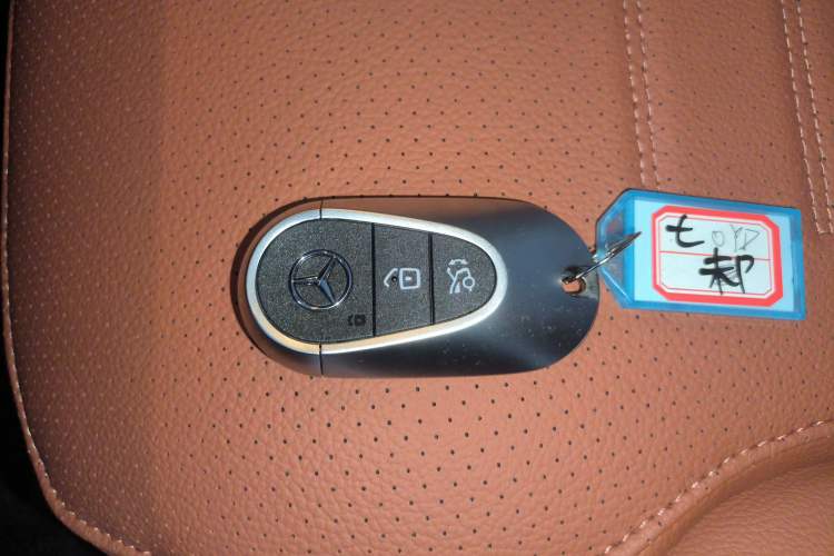 Used Mercedes-Benz GLC 2025 Refreshed GLC 300 L 4MATIC Dynamic Version 5 Seats
