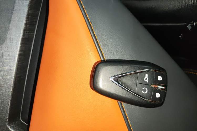 Used Changan UNI-V 2022 1.5T Prestige Version
