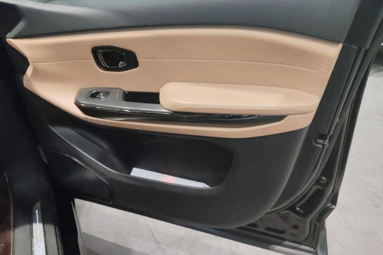 Used Nio ES6 2022 75 kWh Sport Edition
