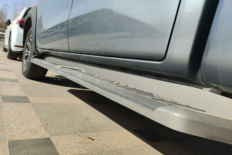 Used Changan Lantop 2023 2.0T Automatic 4x4 Gasoline Flagship Standard Cab
