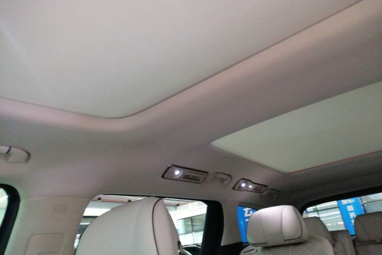 Used Denza D9 2024 DM-i 980 Four-Wheel Drive Prestige Model