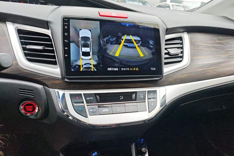 Used Honda Jade 2017 1.8L automatic Comfort version 5 seats
