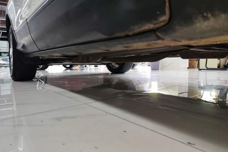 Used Ford Kuga 2017 EcoBoost 180 Two-Wheel-Drive Platinum Edition
