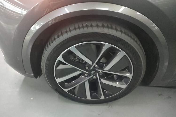 Used Li Auto L9 2022 Max model
