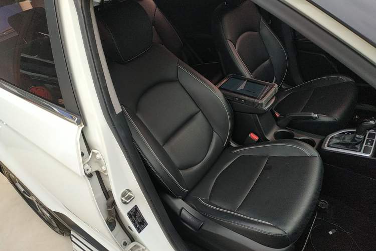 Used Hyundai ix25 2017 1.6L Automatic Smart Version
