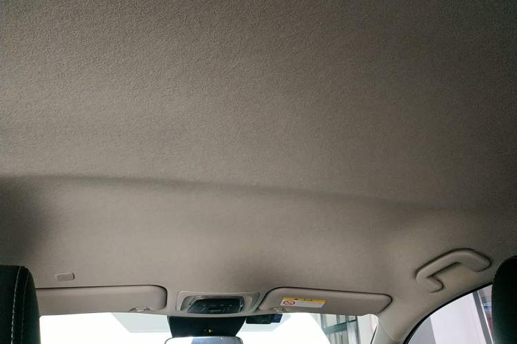 Used Toyota Corolla Cross 2024 2.0L Smart Electric Hybrid Dual-Engine Pioneer Edition