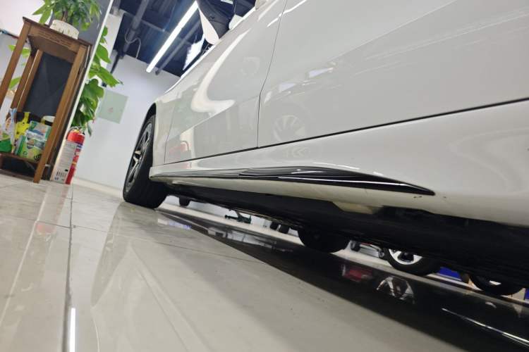 Used Mercedes-Benz C-Class 2023 C 260 L Bright Night Sports Edition
