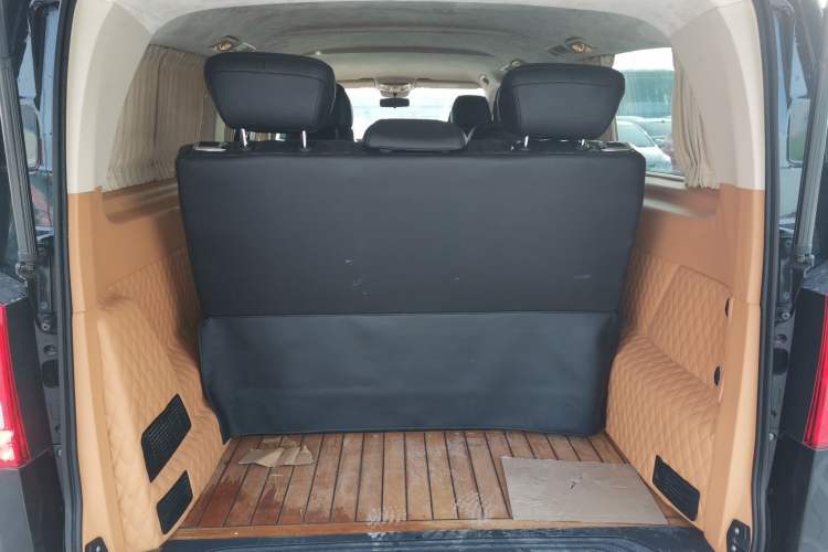 Used Mercedes-Benz Vito 2020 2.0T Elite Version 7 Seats
