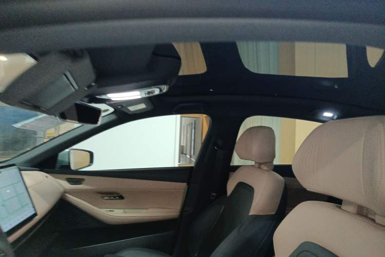 Used  SL03 2022 515 Pure Electric Version
