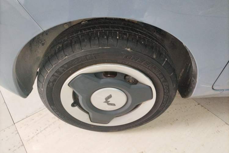 Used Wuling Hongguang MINIEV 2021 Macaron Premium Model – Lithium Iron Phosphate
