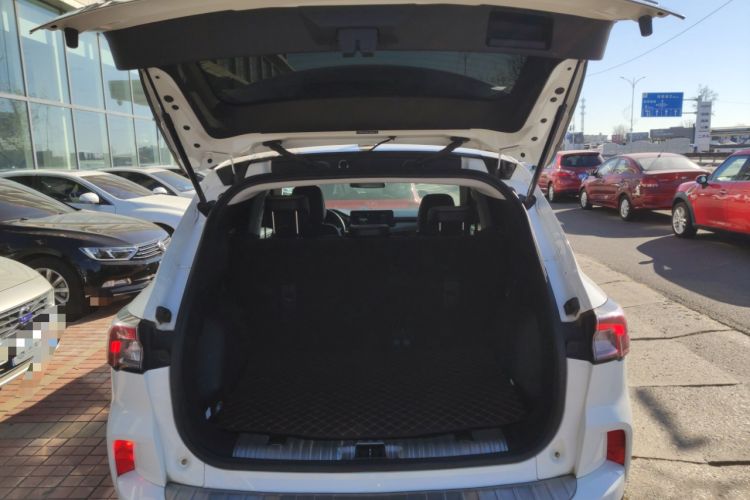 Used Ford Escape 2020 EcoBoost 245 Four-Wheel Drive Titanium Edition
