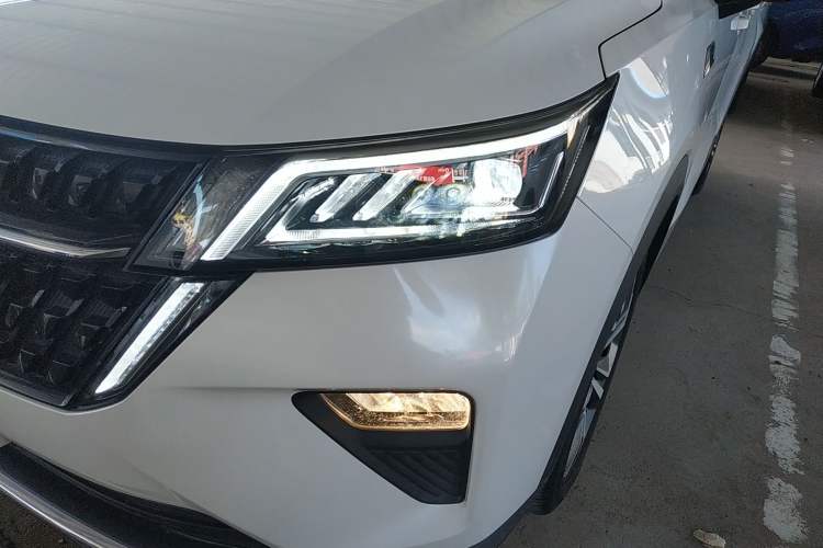 Used Wuling Asta 2021 1.5T CVT Starlight Edition
