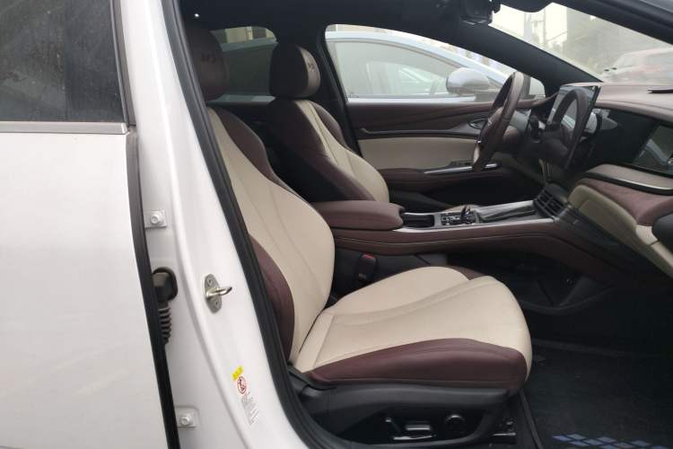 Used BYD Seal 2023 DM-i 1.5L 121km Prestige Model