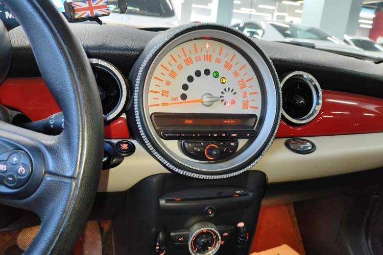 Used  MINI 2011 1.6L COOPER Fun