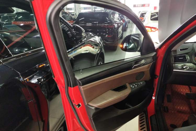 Used BMW X4 2014 xDrive20i X Design Package
