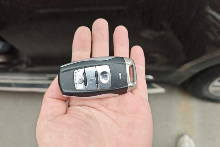 Used Haval H6 Coupe 2016 Blue Label 1.5T Manual Two-Wheel Drive Urban Model