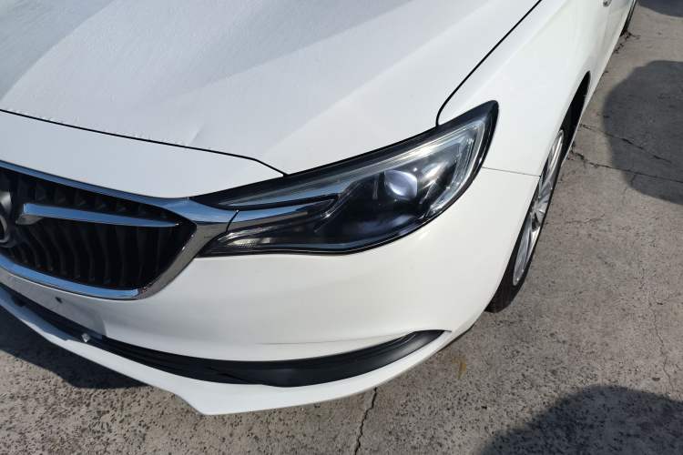 Used Buick GT 2018 18T Automatic Elite Model
