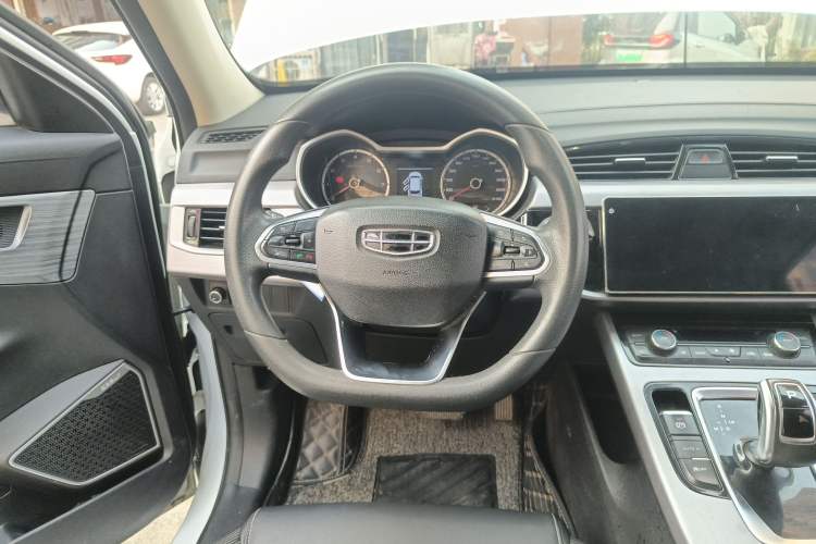 Used Geely Auto Emgrand X7 Sport 2021 Million Edition 1.8TD DCT Two-Wheel Drive Comfort Model
