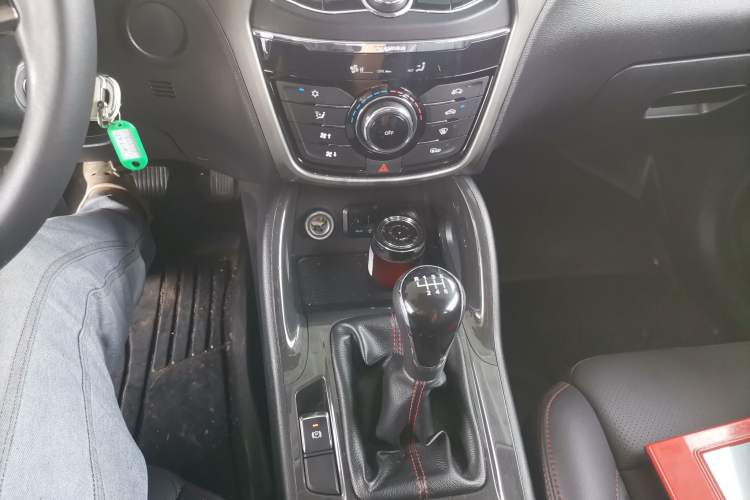 Used Changan CS75 2017 Shangkui Edition 1.5T Manual Enjoyment Model