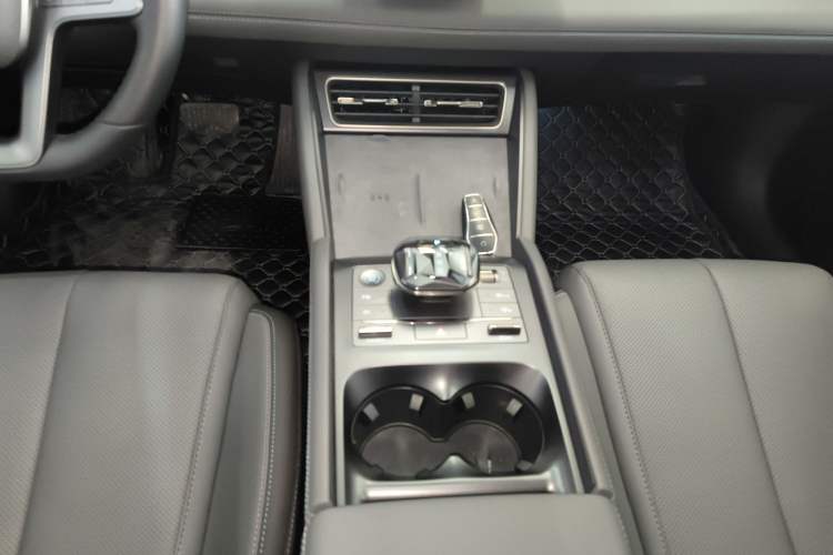 Used BYD Qin L 2025 DM-i Smart Drive 120KM Superior Model