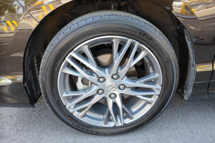 Used Honda Elysion 2019 2.0L Hybrid Luxury Edition
