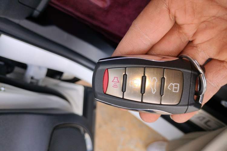 Used Haval H2s 2018 Red-Label 1.5T Dual-Clutch Luxury Model
