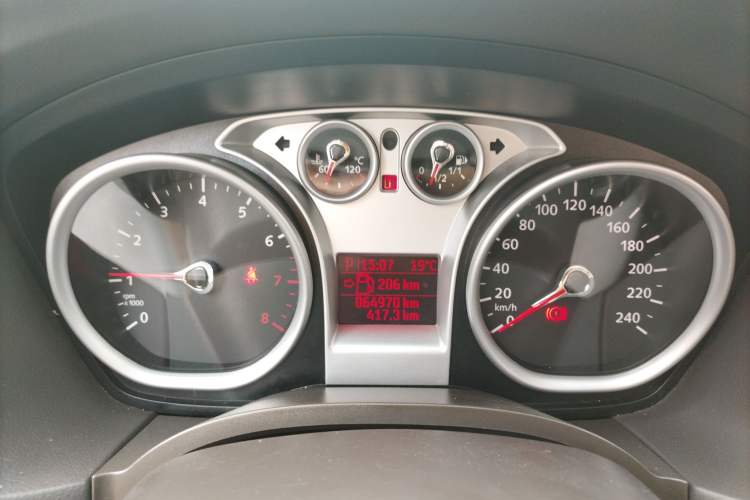 Used Ford Focus 2013 Sedan Classic 1.8L Automatic Fashion Edition
