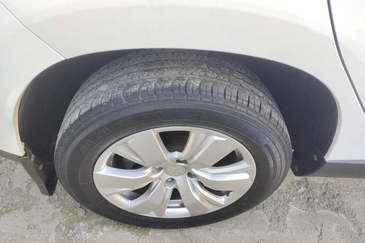 Used Peugeot 2008 2014 1.6L Automatic Fashion Edition
