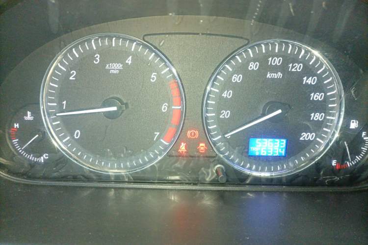 Used BAIC Weiwang M20 2014 1.5L Basic Version DAM15DL
