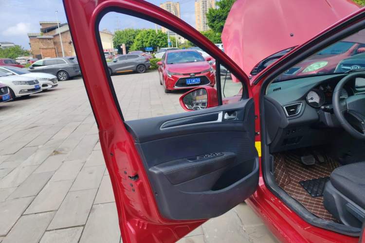 Used Peugeot 308 2014 Enjoyment Edition Classic 1.6L Automatic Fashion Model
