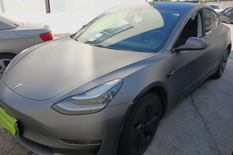 Used Tesla Model 3 2019 Long-Range All-Wheel-Drive Version
