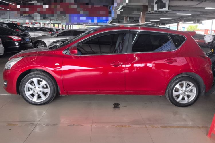 Used Nissan Tiida 2014 1.6L CVT Smart Model