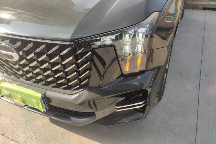 Used GAC Trumpchi GS8 2022 Flagship Series 2.0 TGDI Two-Wheel-Drive Prestige Edition (6-seater)