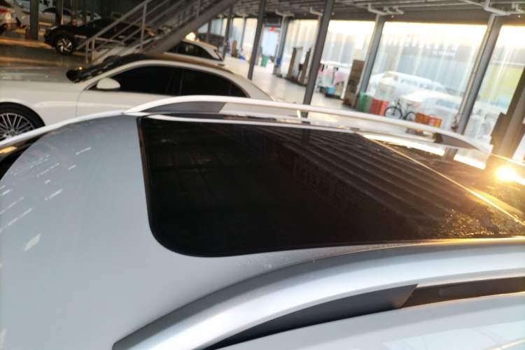 Used Roewe RX5 2020 20T Automatic 4G Connected Million Edition
