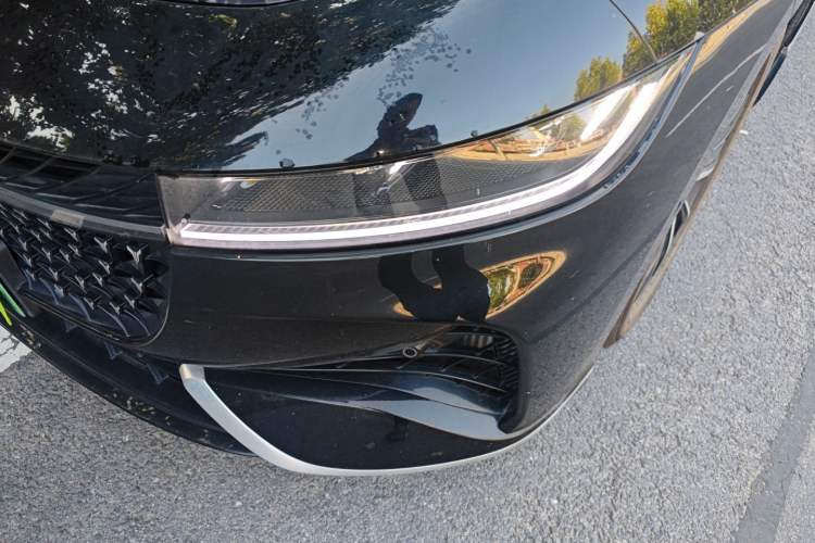 Used VOYAH PASSION 2024 PHEV Four-Wheel Drive Ultra-Long Range Executive Edition
