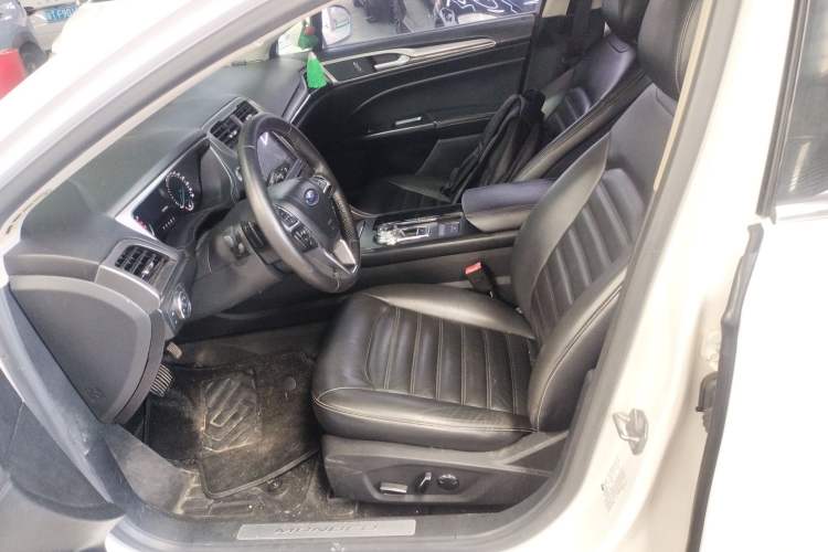 Used Ford Mondeo 2017 EcoBoost 180 Stylish Model
