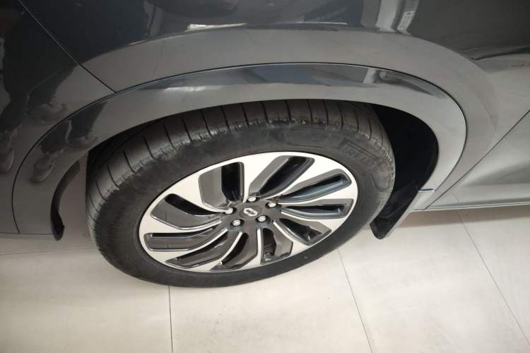 Used Hima AITO M7 2024 1.5T Rear-Drive Plus Version 6 Seats