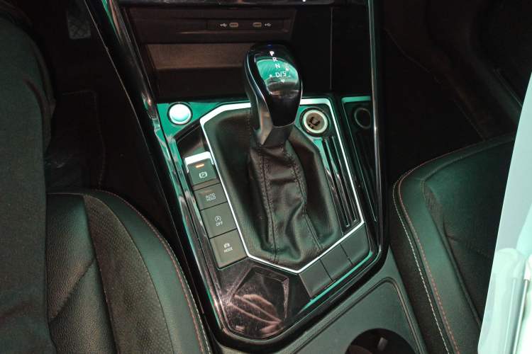 Used Volkswagen Tayron 2021 330TSI Two-Wheel-Drive 3rd Anniversary Limited Edition
